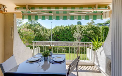 Le Mexico: Proprietà, Camera, Casa, Costruzione, Interior Design, Balcone, Immobiliare, Mobilia, Architettura, Tavolo