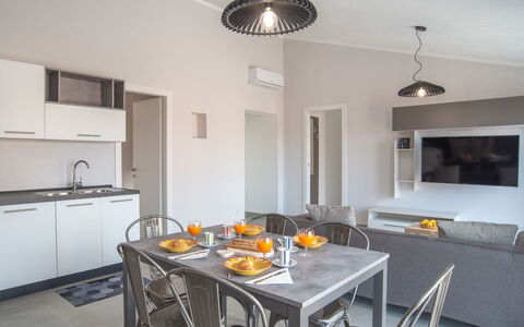 Asfodelo: Proprietà, Lavandino Della Cucina, Cabinetry, Tavolo, Controsoffitto, Bianca, Lavello, Cucina, Cucina Stufa, Illuminazione