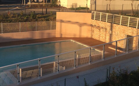 Bormes-Les-Mimosas 107: Piscina, Proprietà, Immobiliare, Materiale Composito, Rettangolo, Recinzione, Giochi D'Acqua, Calcestruzzo, Home Scherma, Cortile