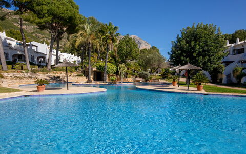 Los Lagos: Piscina, Proprietà, Ricorrere, Immobiliare, Tempo Libero, Estate, Acqua, Vacanza, Resort Citta ', Casa