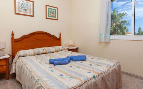 Villa Formentera: Camera Da Letto, Mobilia, Camera, Letto, Proprietà, Lenzuolo, Bedding, Telaio Del Letto, Materasso, Immobiliare
