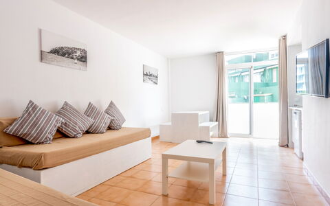 Alloggio:&nbsp;Neighbours Beach 100.4