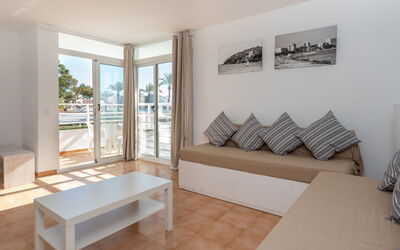 Alloggio:&nbsp;Neighbours Beach 100.12