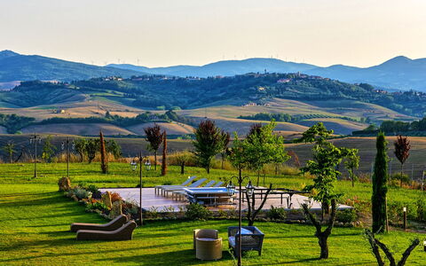 Villa Massimiliano: Natura, Montagna, Paesaggio Naturale, Cielo, Highland, Geografia Montane, Natura Selvaggia, Hill Station, Collina, Fell