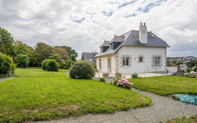 Saint Lunaire 130: Proprietà, Casa, Casa, Estate, Costruzione, Paesaggio Naturale, Zona Residenziale, Immobiliare, Erba, Cielo