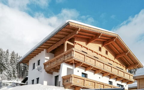 Hannah Lena: Neve, Proprietà, Casa, Inverno, Architettura, Casa, Tetto, Costruzione, Cielo, Immobiliare