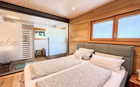 Hofstetten 650: Interior Design, Legna, Pavimentazione, Pavimento, Soffitto, Camera, Pavimento In Legno, Color Legno, Letto, Camera Da Letto