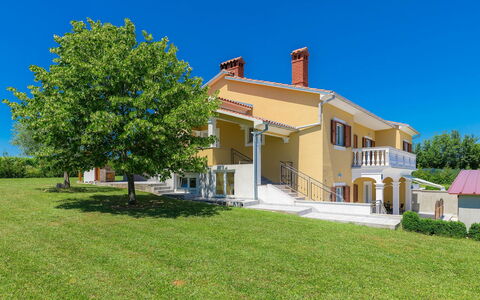 Melian: Proprietà, Casa, Casa, Zona Residenziale, Immobiliare, Costruzione, Architettura, Estate, Lotto, Quartiere