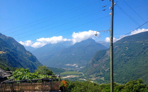 Rustico Ca' Di Garoi: Geografia Montane, Hill Station, Montagna, Cielo, Highland, Catena Montuosa, Paesaggio Naturale, Nube, Collina, Natura Selvaggia