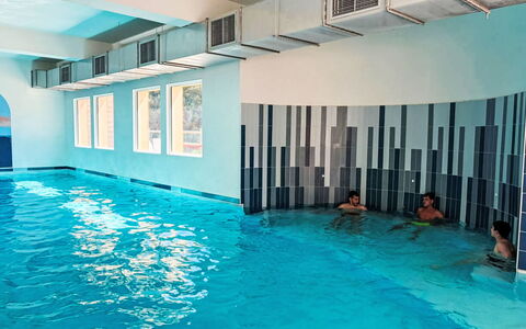 Bolquere 651: Piscina, Materiale Composito, Tempo Libero, Ricorrere, Centro Ricreativo, Hotel, Resort Citta '