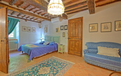 Casale San Martino: Camera Da Letto, Camera, Mobilia, Proprietà, Letto, Lenzuolo, Costruzione, Interior Design, Immobiliare, Casa