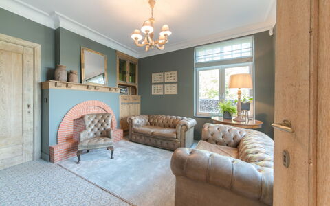 Villa Sas: Proprietà, Camera, Mobilia, Soggiorno, Interior Design, Costruzione, Immobiliare, Casa, Casa, Soffitto