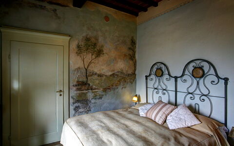 Villa Toppani Del Sodo: Camera Da Letto, Camera, Letto, Mobilia, Proprietà, Parete, Telaio Del Letto, Lenzuolo, Interior Design, Soffitto