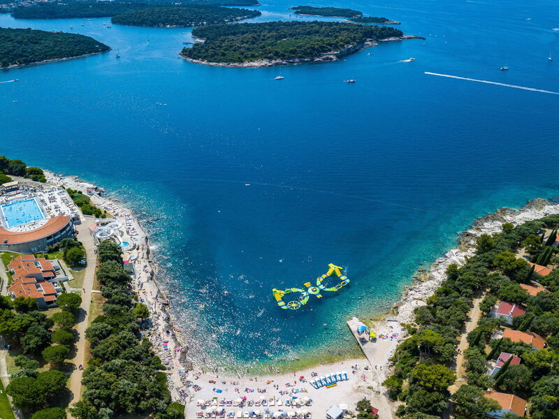 Pula 737