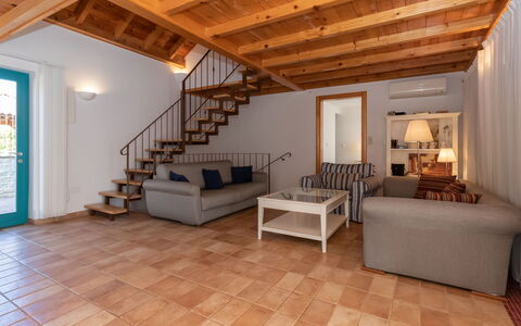 Villa Bugenvila: Proprietà, Camera, Costruzione, Pavimento, Immobiliare, Interior Design, Soffitto, Casa, Mobilia, Attico