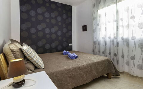 Fane de Baix Iii: Costruzione, Mobilia, Proprietà, Comfort, Decorazione, Shade, Interior Design, Telaio Del Letto, Legna, Casa