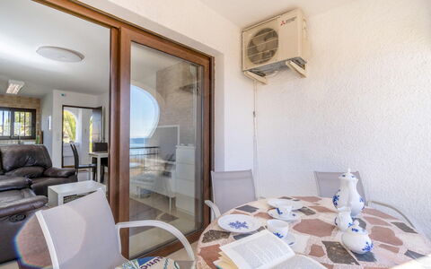 Bellavista i: Camera, Proprietà, Costruzione, Interior Design, Mobilia, Casa, Immobiliare, Tavolo, Pavimento, Architettura