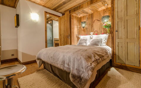 Denali: Mobilia, Proprietà, Comfort, Costruzione, Legna, Tavolo, Telaio Del Letto, Interior Design, Illuminazione, Cassetto