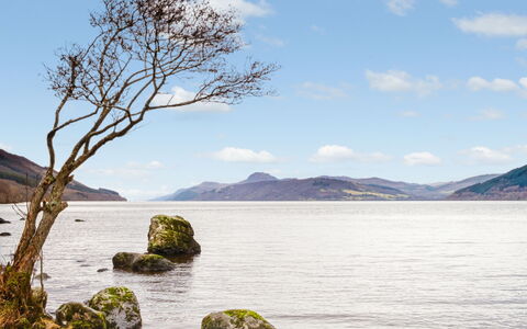 Birchwood Cottage: Acqua, Cielo, Nube, Risorse Idriche, Pianta, Paesaggio Naturale, Albero, Montagna, Lago, Orizzonte
