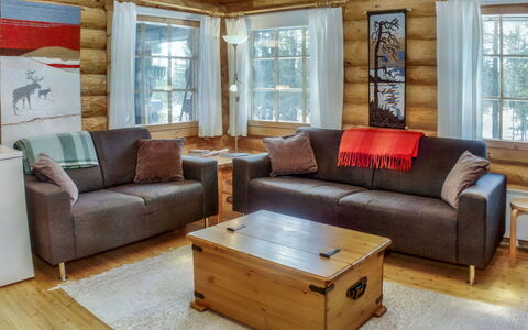 Vuosselin Kuukkeli: Mobilia, Interior Design, Divano, Pavimentazione, Legna, Soggiorno, Pavimento, Camera, Casa, Pavimento In Legno