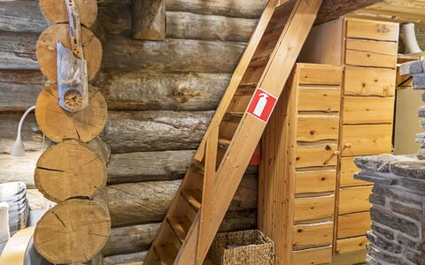 Kelotorppa a: Albero, Banca, Casa, Villetta, Lago, Stagno, Foresta, Log Cabin