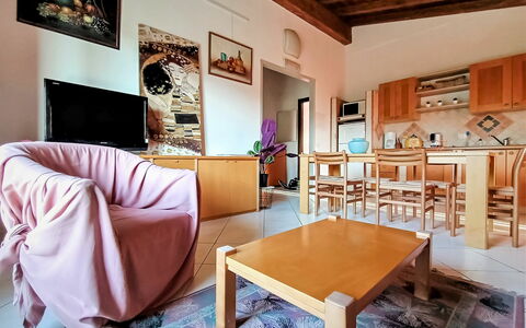 Alloggio:&nbsp;Residenza Agrifoglio 400.14