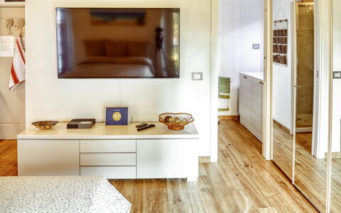 Studio Fede - Levanto: Cabinetry, Legna, Controsoffitto, Interior Design, Pavimento, Pavimentazione, Parete, Beige, Comfort, Cucina