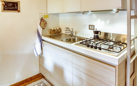 Studio Fede - Levanto: Controsoffitto, Cabinetry, Stufa A Gas, Elettrodomestico Da Cucina, Piano Cottura, Cucina Stufa, Cucina, Legna, Stufa, Elettrodomestico