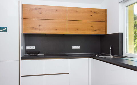 Francois: Cabinetry, Controsoffitto, Lavandino Della Cucina, Costruzione, Lavello, Elettrodomestico Da Cucina, Rubinetto, Cucina Stufa, Elettrodomestico, Cucina
