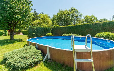 Sudoměřice: Blu, Giardino, Tempo Libero, Shade, Prato, Landscaping, Piscina, Backyard, Cortile, Parco