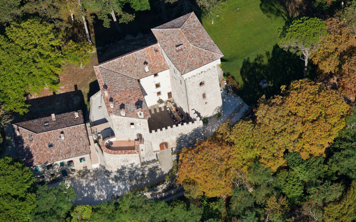 Antico Castello Delle Leggende
