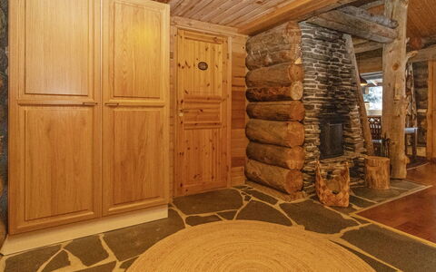 Sallanhelmi C1: Villetta, Casa, Casa, Edifici Giardino, Raccordo, Log Cabin, Agriturismo, Estate, Capannone, Cortile