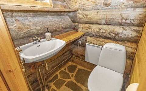 Sallanhelmi C1: Villetta, Casa, Casa, Edifici Giardino, Raccordo, Log Cabin, Agriturismo, Estate, Capannone, Cortile