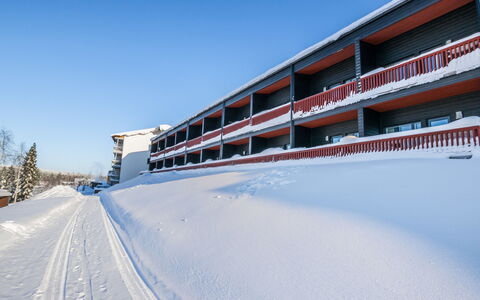 Skivillas 61 Ukkohalla (B1): Legna, Casa, Neve, Villetta, Casa, Inverno, Tetto, Congelamento, Raccordo, Pendenza