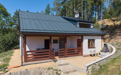Kyjov U Krásné Lípy: Casa, Villetta, Casa, Tetto, Area Rurale, Log Cabin, Raccordo, Larice, Agriturismo, Estate