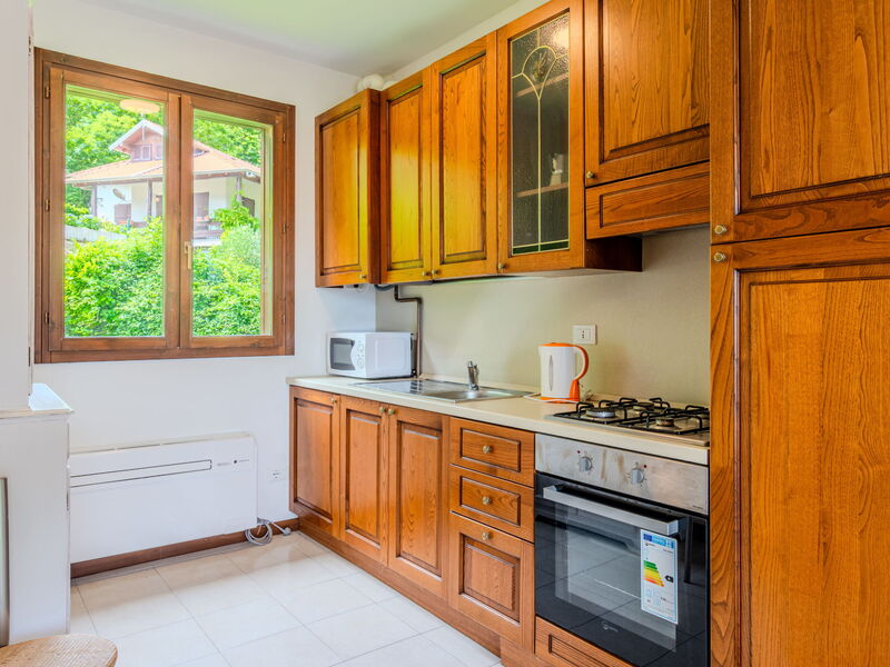 Alloggio:&nbsp;Borgo Castello 150.5