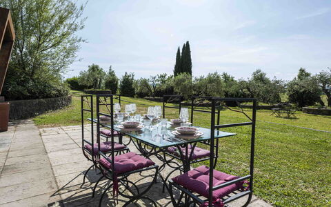 Casina Dell'acquaborra: Mobilia, Mobili Da Esterno, Tavolo, Tavolo Esterno, Giardino, Sedia, Prato, Cortile, Parco, Cucina & Sala Da Pranzo Tavolo