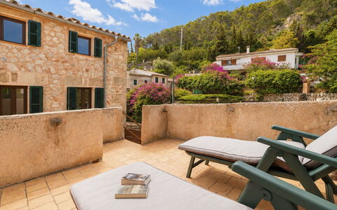 Boutique House: Casa, Casa, Zona Residenziale, Appartamento, Balcone, Estate, Mobili Da Esterno, Villa, Eco Hotel, Villaggio