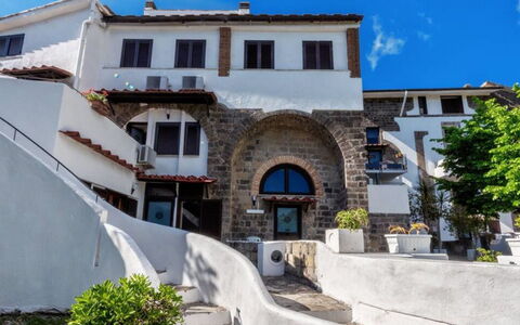 Massa Lubrense 537: Acqua, Cielo, Piscina, Proprietà, Albero, Mobili Da Esterno, Aqua, Tempo Libero, Ombrello