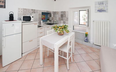 Alloggio:&nbsp;White 150.3
