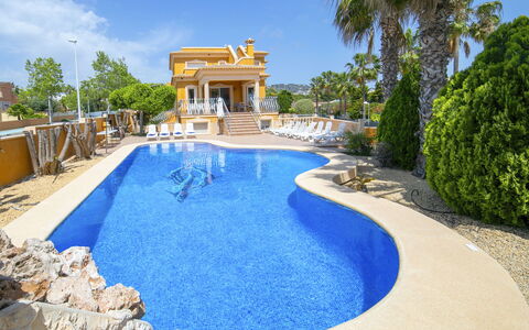 Villa Delfín: Blu, Piscina, Ricorrere, Tempo Libero, Estate, Villa, Hotel, Resort Citta ', Eco Hotel