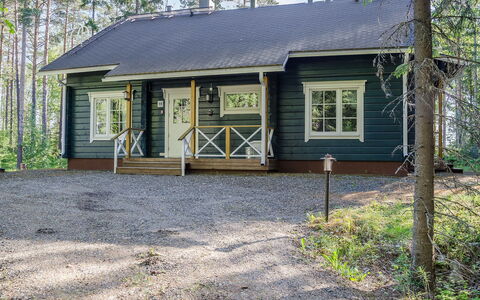 Villa Eläntätila: Mobilia, Sedia, Mobili Da Esterno, Tavolo, Legna, Tavolo Esterno, Cucina & Sala Da Pranzo Tavolo, Shade, Giardino, Ombrello