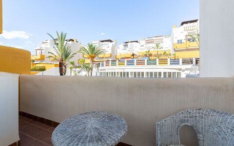 Lomas del Mar V: Cielo, Giorno, Proprietà, Costruzione, Azzurro, Interior Design, Urban Design, Arecales, Pavimento, Proprietà Del Materiale