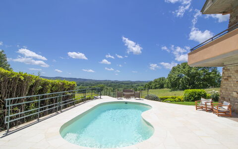Villa Carolina: Nube, Cielo, Acqua, Pianta, Costruzione, Piscina, Azzurro, Illuminazione, Shade, Mobili Da Esterno
