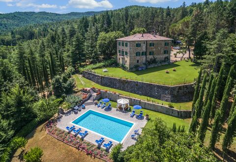 Ville Rosadi Weddings: Proprietà, Hill Station, Estate, Paesaggio Naturale, Casa, Immobiliare, Costruzione, Dimora, Albero, Montagna