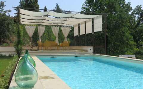 Tenuta Margherita: Acqua, Pianta, Cielo, Proprietà, Piscina, Verde, Azzurro, Albero, Costruzione, Shade
