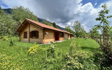 Presseggen 642: Erba, Casa, Area Rurale, Villetta, Architettura, Collina, Tetto, Paesaggio, Casa, Lotto