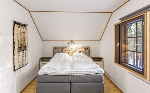Kevinlevi: Letto, Mobilia, Camera Da Letto, Interior Design, Bedding, Lenzuolo, Pavimentazione, Legna, Pavimento, Camera