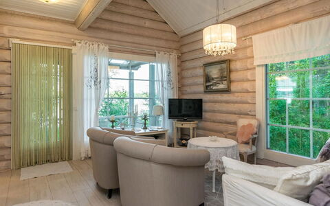 Torniniemi: Area Rurale, Hill Station, Villaggio, Catena Montuosa, Valle, Paesino Di Montagna, Alpi, Eco Hotel, Balcone, Hotel