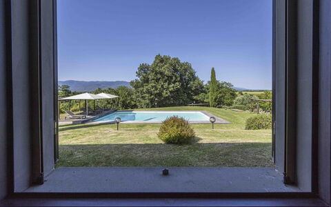 Villa Dell'acquaborra: Lotto, Shade, Giardino, Prato, Landscaping, Piscina, Agriturismo, Backyard